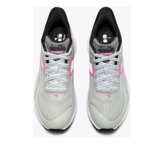 ZAPATILLAS DIADORA MYTHOS BLUSHIELD 9 VORTICE GRIS/ROSA