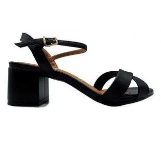 SANDALIAS VIZZANO 6291.927.7286 NEGRO SANDALIA F/CRUZ T/CUADRADO BAJO