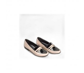 MOCASIN BOUDICA  DORA BEIGE/NEGRO COMB VINCHA C/HERRAJE