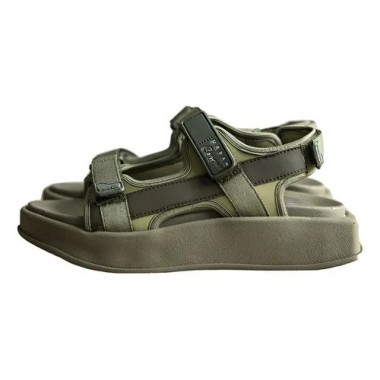 SANDALIAS URBAN COW FENDER VERDE/MILITAR 3 ABROJOS COMB COST